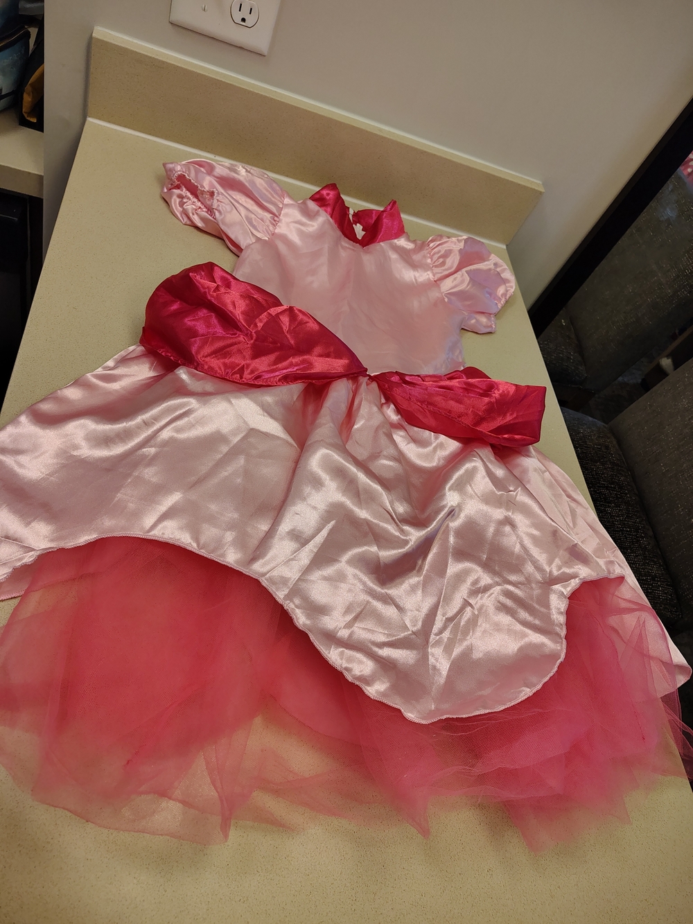 Nintendo Super Mario Pink Princess Peach Dress Up Costume for Girls 130cm 7-8